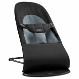 BabyBjorn Кресло-шезлонг Balance Cotton, цвет / черный, в комплекте с игрушкой для шезлонга