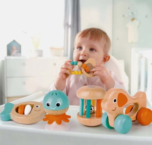 Hape Подарочный набор игрушек погремушек для новорожденных “Малышам”