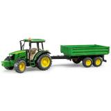 Bruder Трактор John Deere 5115M с прицепом