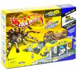 Hot wheels Парковка В сетях паука