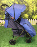 Luxmom Коляска прогулочная 636 / цвет синий + черная рама