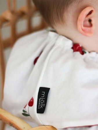 Mjolk Двусторонний нагрудник Брусника