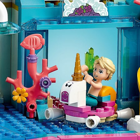 Lego Конструктор Friends "Летний аквапарк"