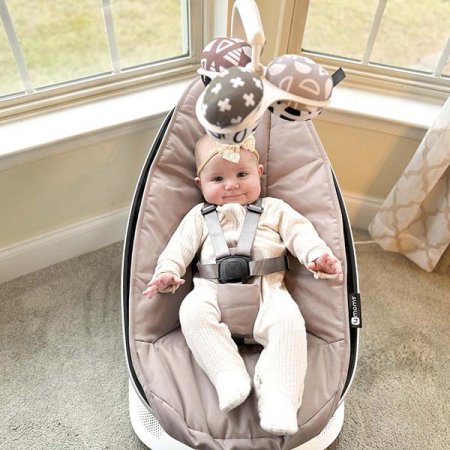 4moms Кресло-качалка MamaRoo New / цвет Rosewood (розовый)