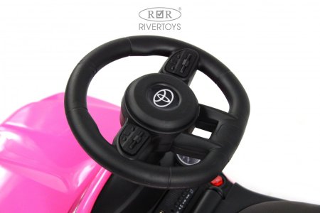 Z002ZZ-D Толокар Toyota Land Cruiser 300 (Розовый )