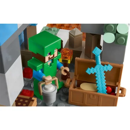 Конструктор LEGO Minecraft "Ледяные вершины"