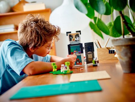 Lego Конструктор Minecraft Дом Панды
