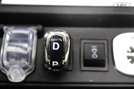 Y777YY Электромобиль Mercedes Benz G63   (Зеленый матовый)