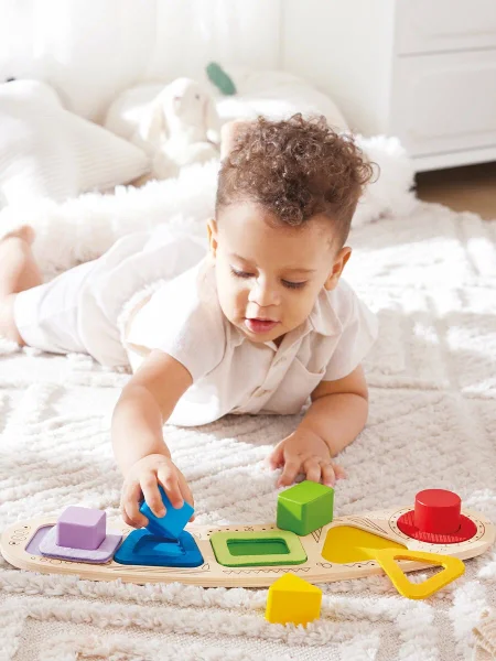 Hape Развивающая игрушка "Цвета и формы" Сортер Монтессори 