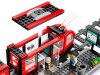 Lego Конструктор City "Трамвай и остановка в центре города"