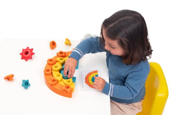 Chicco игрушка-сортер Радуга