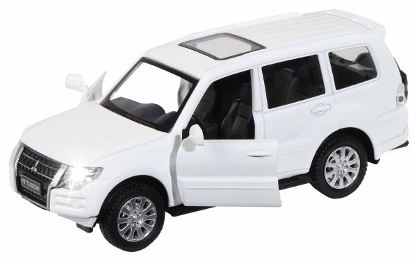Автопанорама Металлическая лицензионная машинка Mitsubishi Pajero 4WD turbo / цвет белый