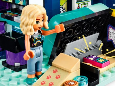 LEGO Конструктор Friends "Комната Новы"
