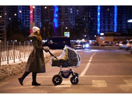ROXY-KIDS Дождевик на коляску универсальный со светоотражателем в сумке