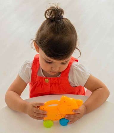 Азбукварик Музыкальная игрушка 2 в 1 Плеер-каталка