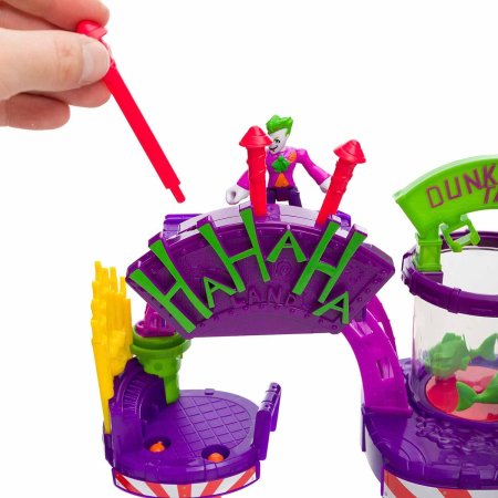 игрушка Imaginext Игровой набор "Веселый дом Джокера" с трамплином