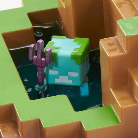 Minecraft Игровой набор Трансформирующийся оазис
