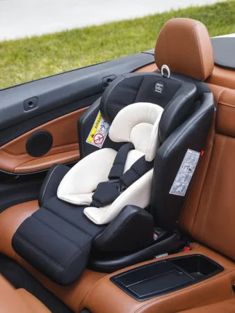 Автокресло Amarobaby Favorite ISOFIX 0+/1/2/3 (Черный/Бежевый)