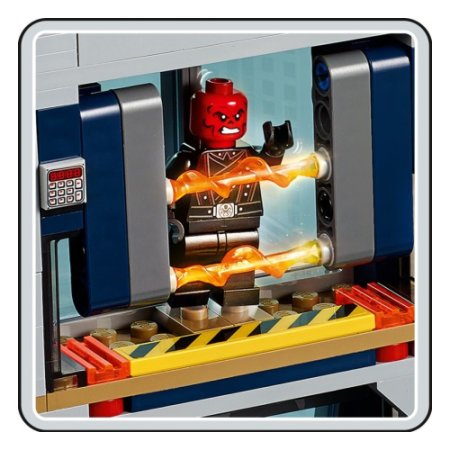 LEGO Конструктор Super Heroes "Битва за башню Мстителей" 685 элементов