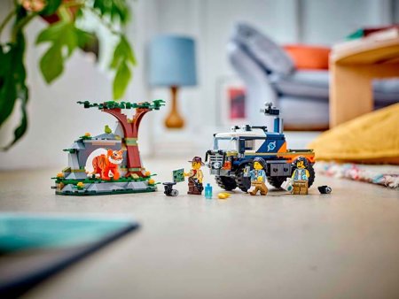 Lego Конструктор City "Исследователь джунглей: грузовик для бездорожья"