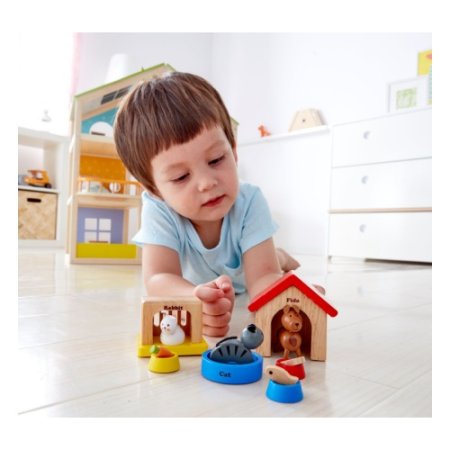 Hape Набор игровой "Домашние животные"