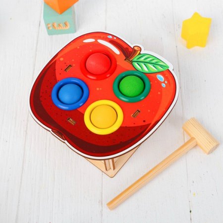 WoodLand Toys Стучалка-сортер  "Яблоко", с молотком