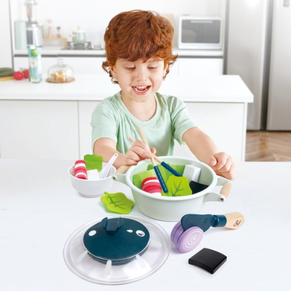 Hape Игровой набор "Готовим еду"
