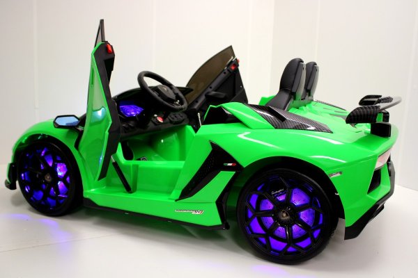 Rivertoys Электромобиль Lamborghini Aventador SVJ (A111MP) / цвет зеленый