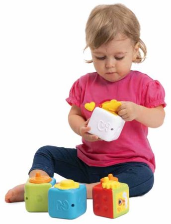 Chicco Развивающая игрушка Кубики Монтессори