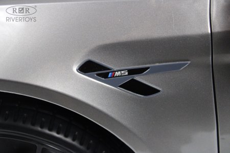 A555MP Электромобиль BMW M5 Competition (Серый глянец)