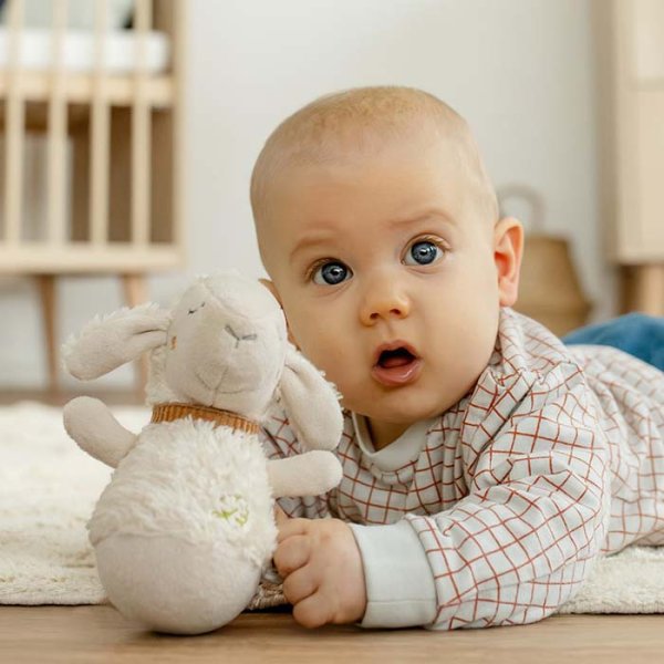 Fehn Игрушка неваляшка Овечка Natur