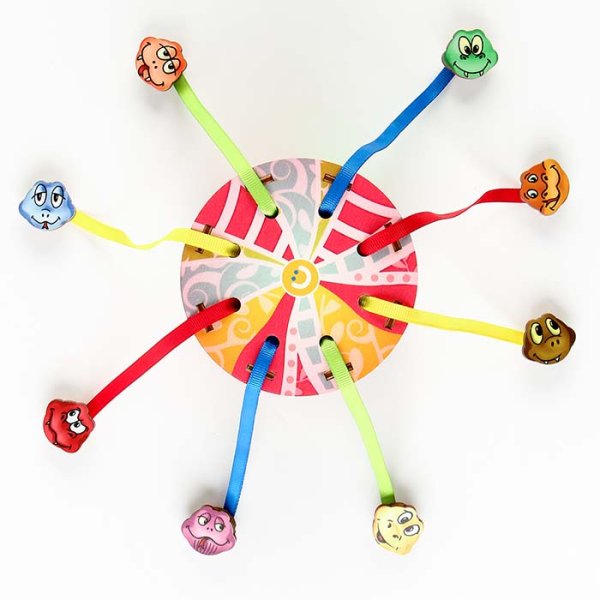 Smile Decor Развивающая игра по методике Монтессори "Бизиборд Змейки"