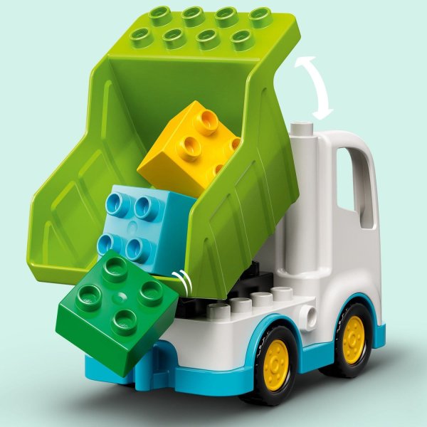 LEGO DUPLO Конструктор "Мусоровоз и контейнеры для раздельного сбора мусора"