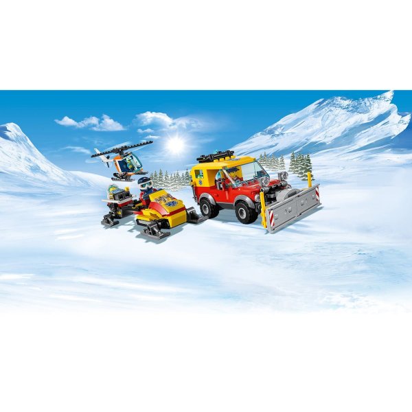 Lego Конструктор City "Горнолыжный курорт"
