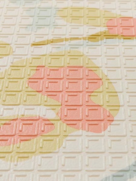 Happy Baby Складной развивающий коврик Soft Floor Abstract flowers