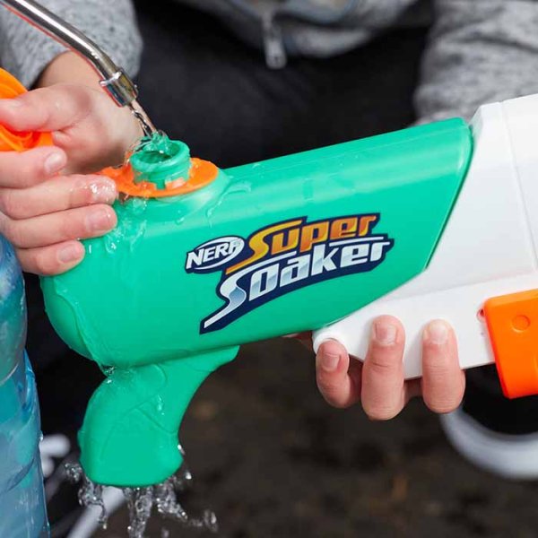 Nerf Бластер водный Super Soaker Шторм 8