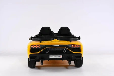 Автомобиль Lamborghini Aventador 019  (Желтый)