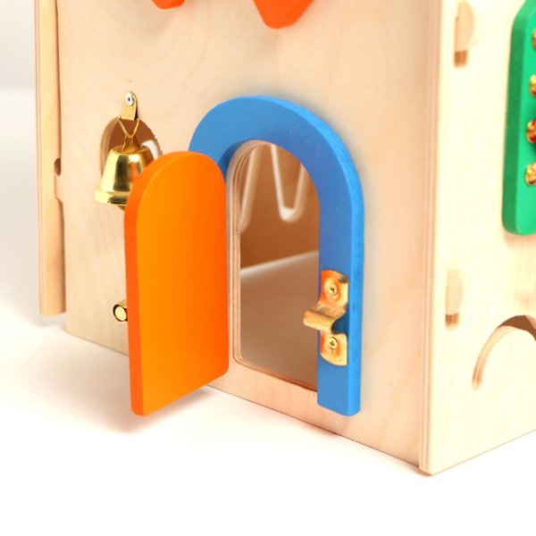 Лесная мастерская Бизиборд "Музыкальный домик "  02470   6833978