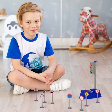 Givito Игровой набор "Светофор" из серии "Мой город"