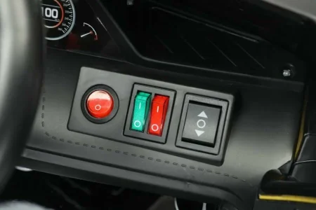 Автомобиль BMW i7 9381 (Черный краска)