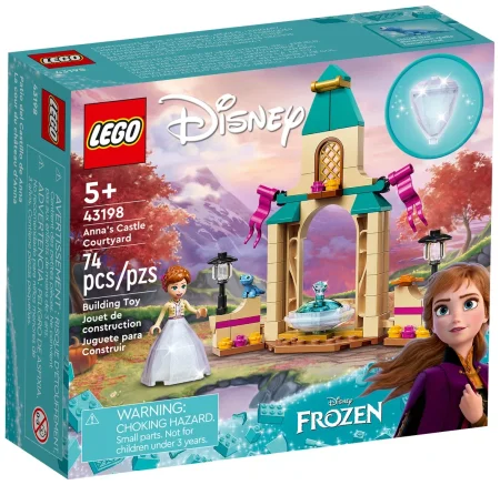 Конструктор LEGO Princess  "Двор замка Эльзы"