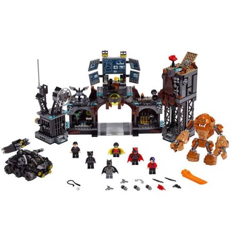 Lego Super Heroes Конструктор Супер Герои Вторжение Глиноликого в бэт-пещеру
