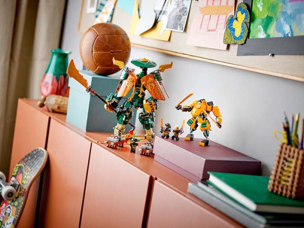 Lego Конструктор Ninjago "Командные роботы ниндзя Ллойда и Арин"