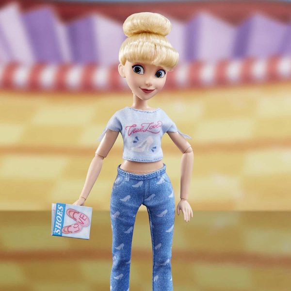 Hasbro Кукла Принцесса Дисней Комфи Золушка