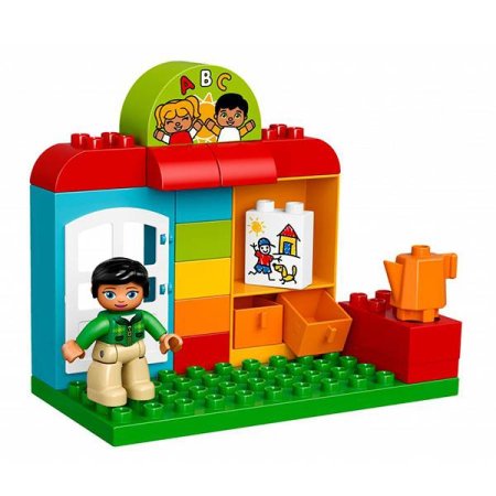 Lego конструктор  Дупло Детский сад