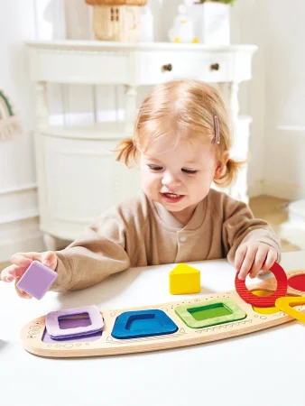 Hape Развивающая игрушка "Цвета и формы" Сортер Монтессори 