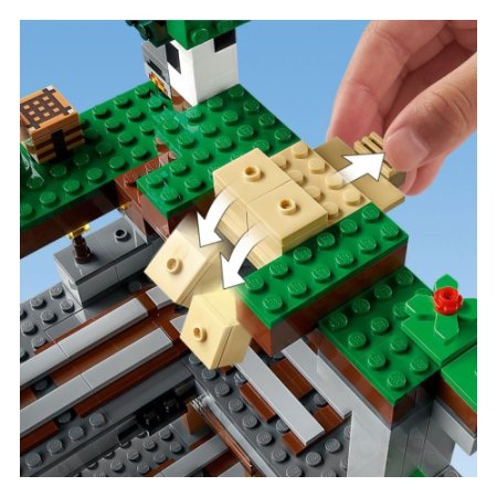 LEGO Minecraft Конструктор "Первое приключение"