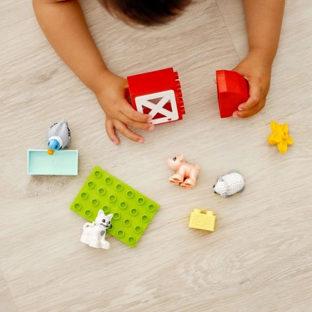 LEGO DUPLO Конструктор "Уход за животными на ферме"