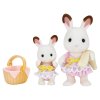Sylvanian Families Набор "Кролики в купальных костюмах"