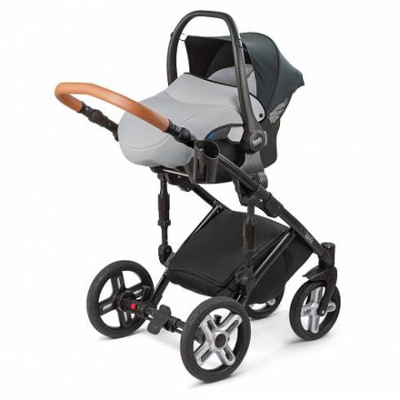 Nuovita Авто-люлька Carro / цвет Nero/Черный